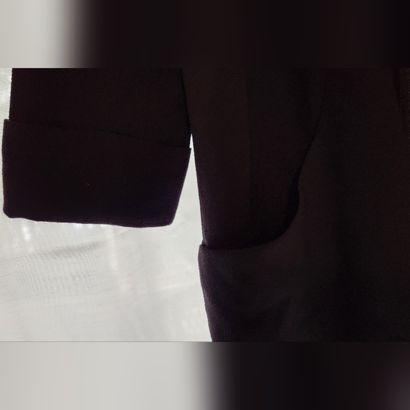 Aritzia Wilfred Chevalier Blazer in Black - Picture 7 of 8